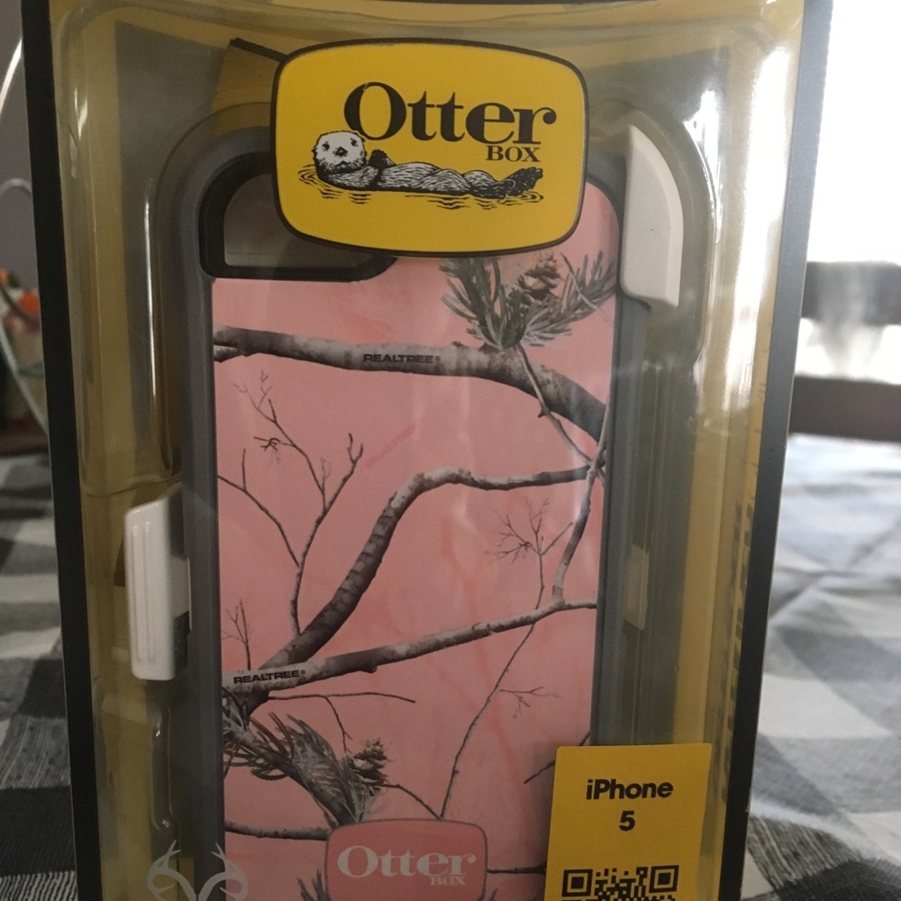 Otterbox iPhone 5 case